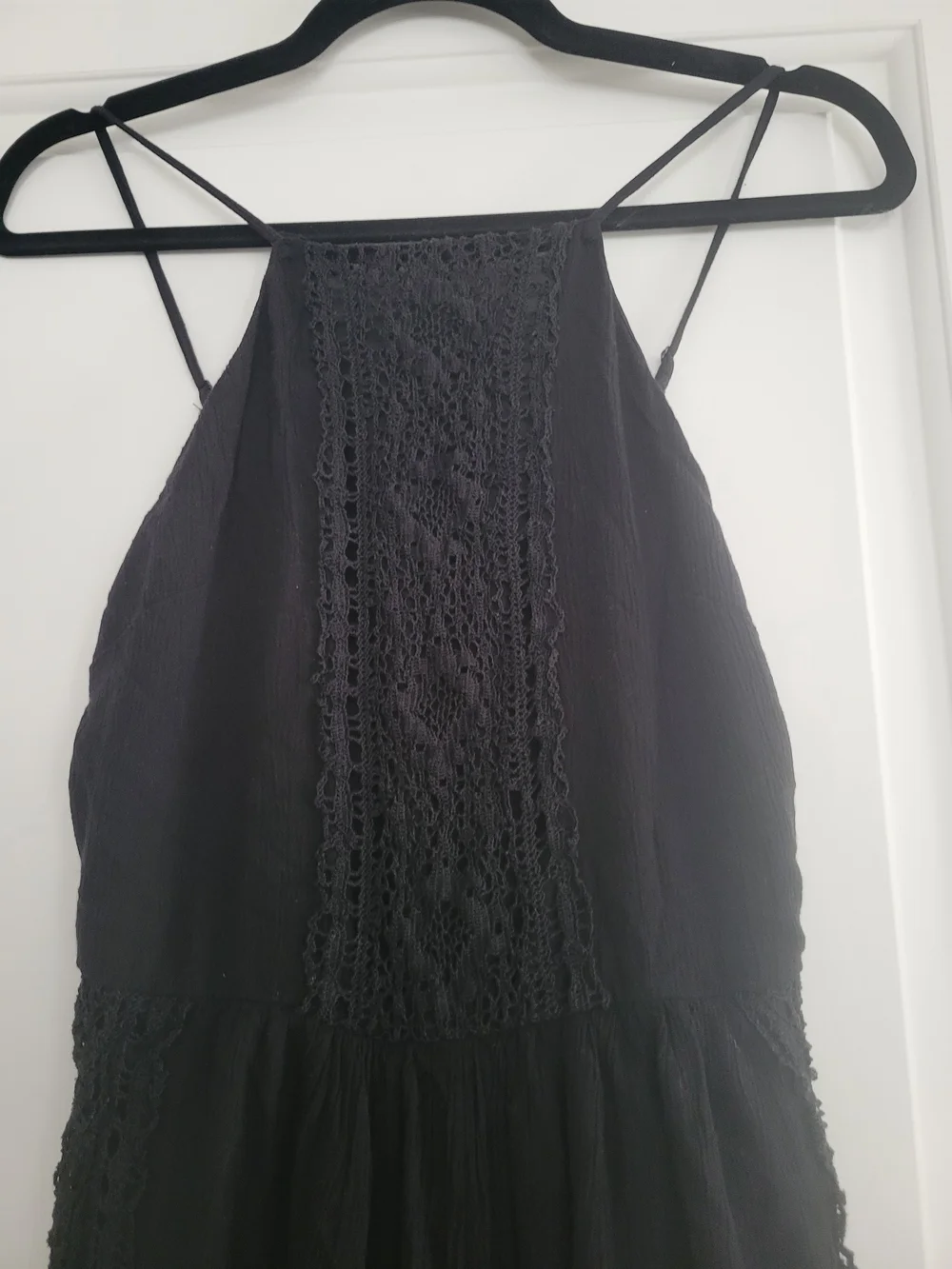 American Eagle Outfitters Black Lace-Trim Halter Maxi Dress - Picture 2 of 4